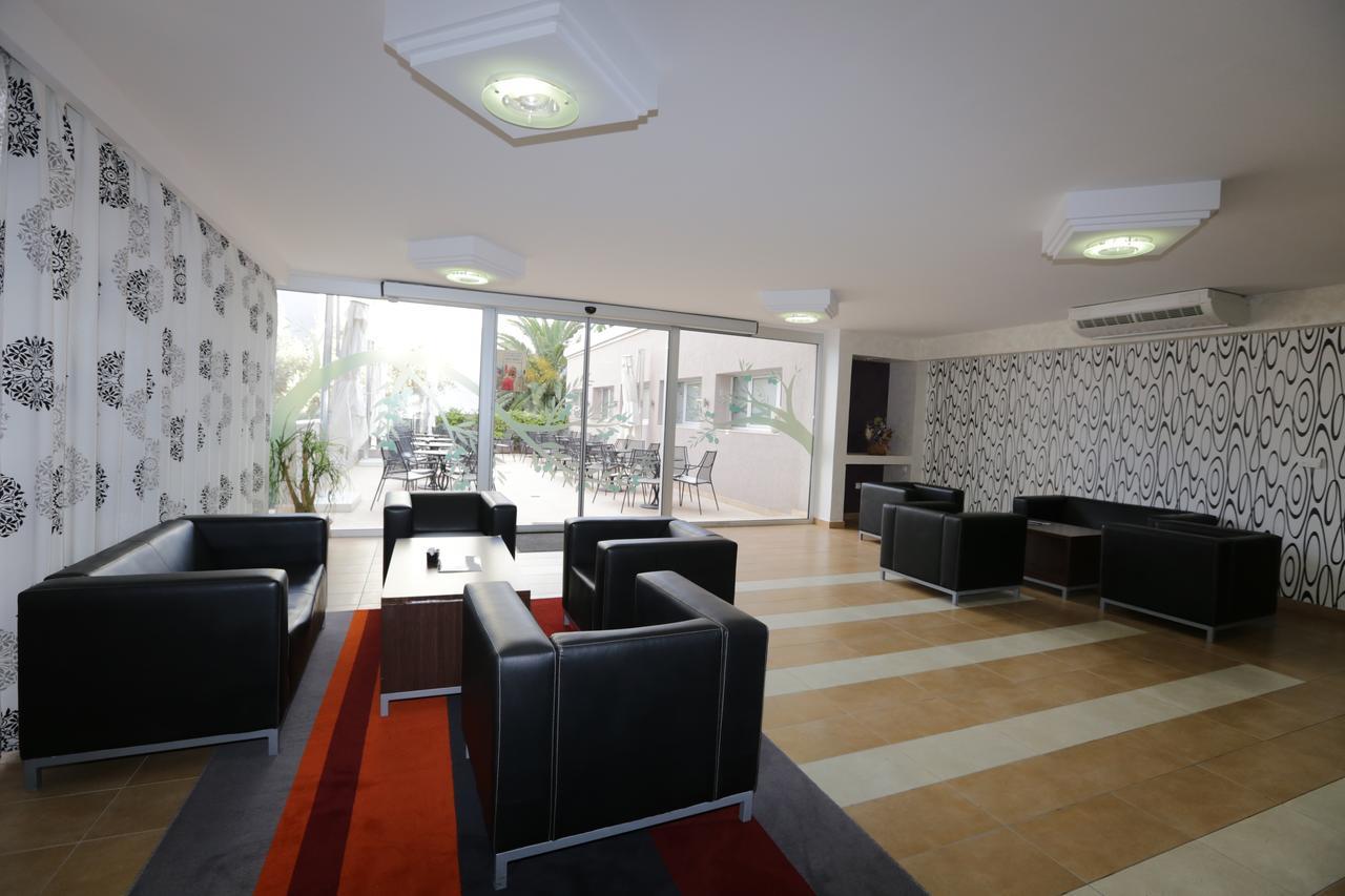Hotel Tara Бечичи Экстерьер фото